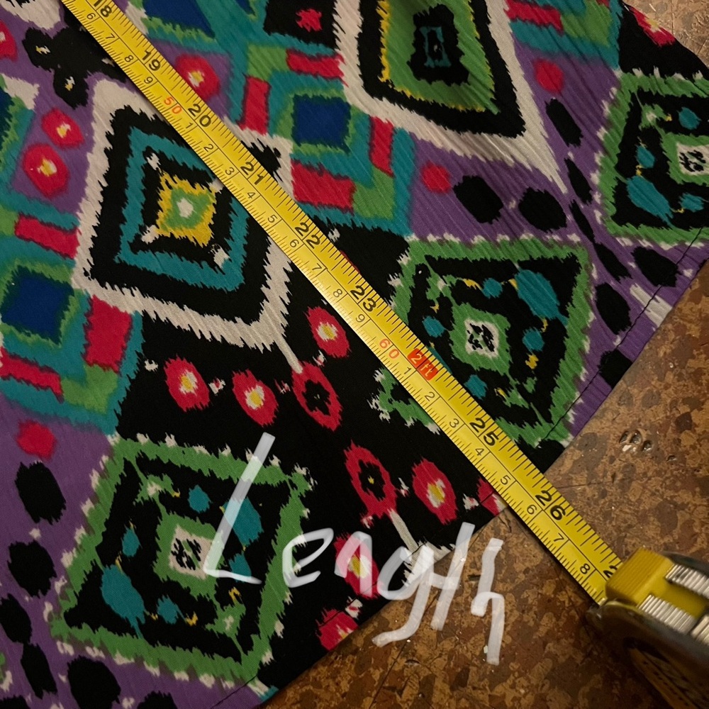 Colorful Patterned Funky Blouse - Picture 8 of 9